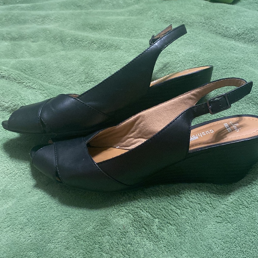 Clarks Black Women's Sandals - Picture 5 of 9